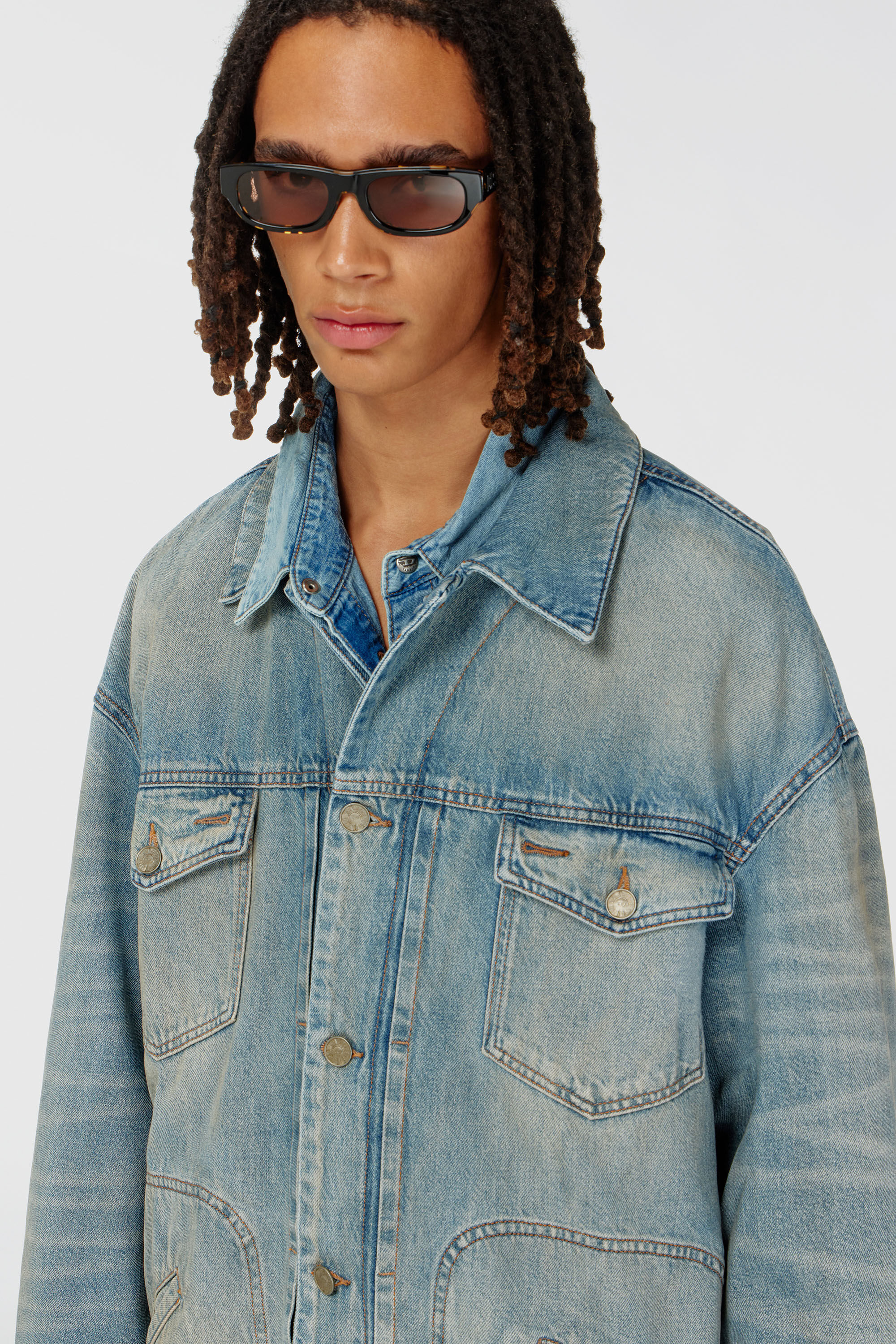 Diesel - D-ARI-S, Man's Denim jacket with contrast hem in Blue/Grey - 5