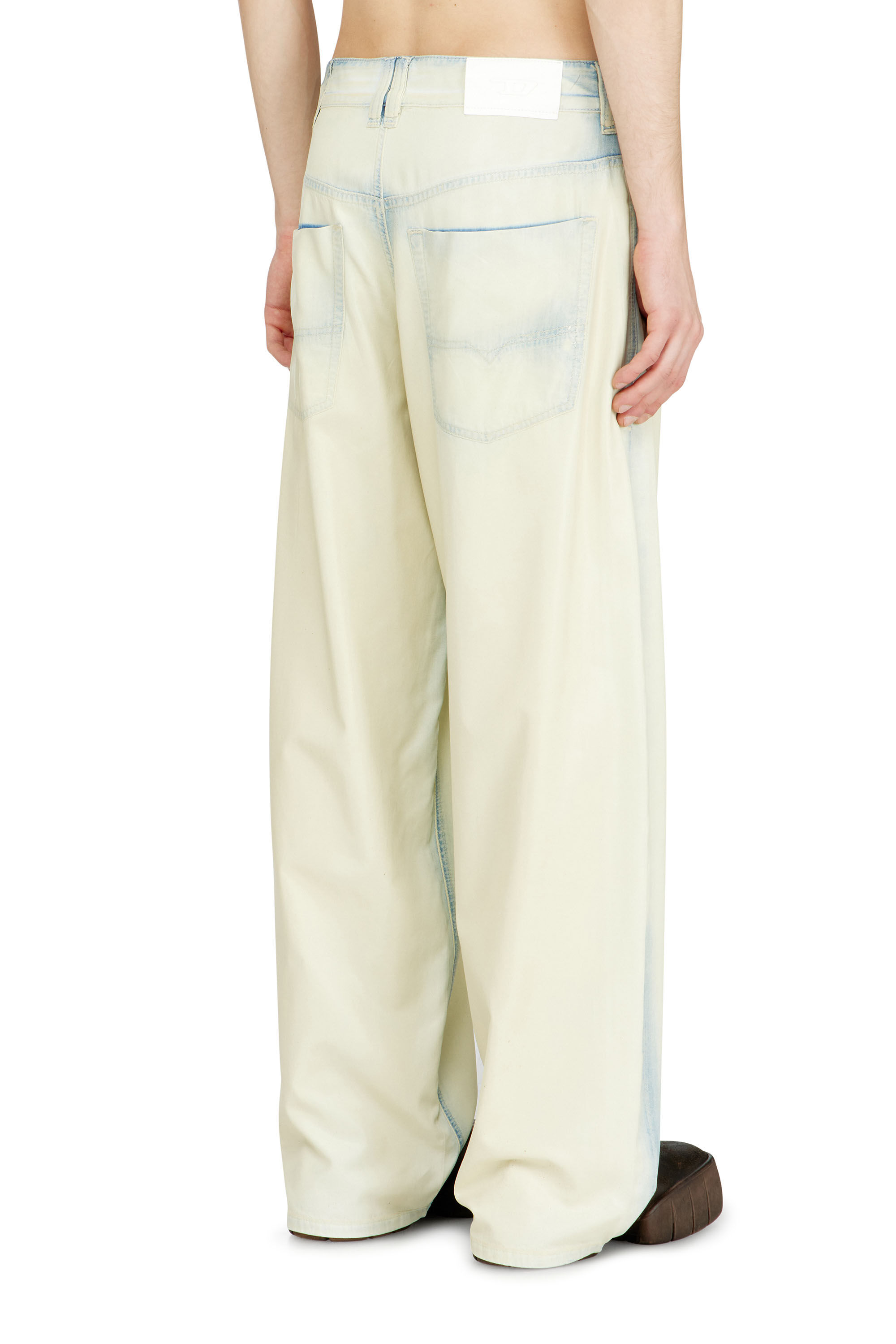 Diesel - Unisex's Relaxed Jeans 1997 D-Enim-M 068WD, Light Blue - 4