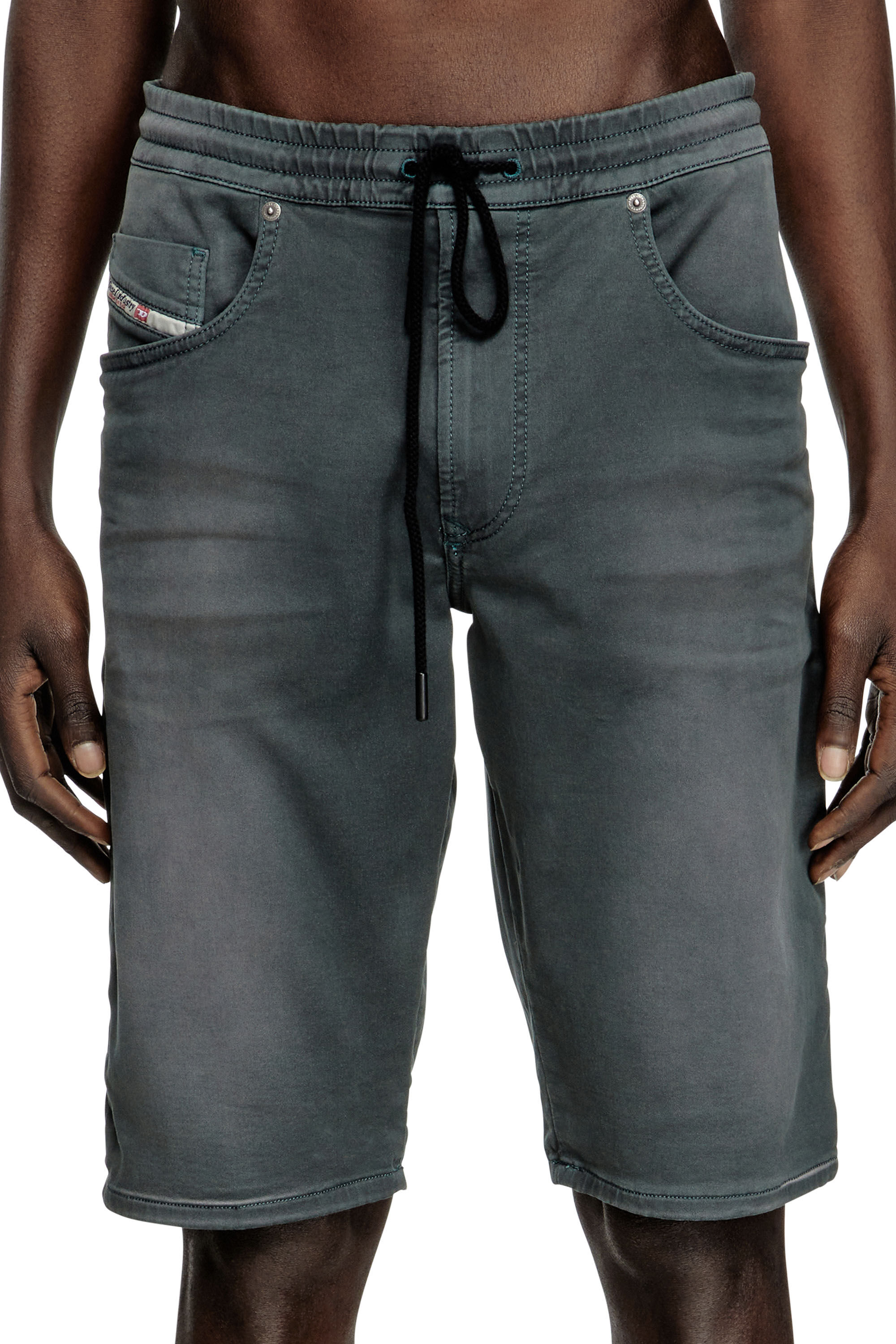 Diesel - 2033 D-KROOLEY-SHORT JOGG, Man's Chino shorts in JoggJeans in Dark grey - 3