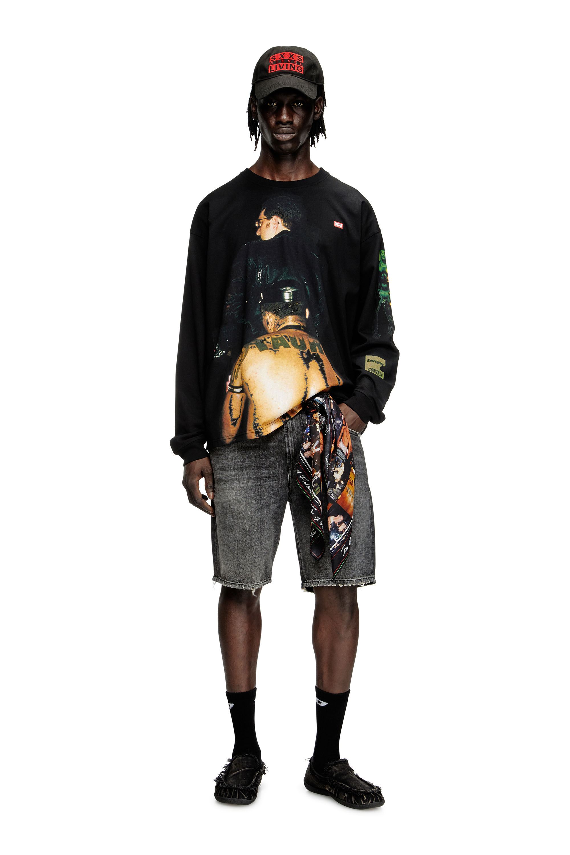 Diesel - PR-T-BOXT-LS-TOM25-1, Unisex's Long-sleeve T-shirt with graphic print in Black - 1