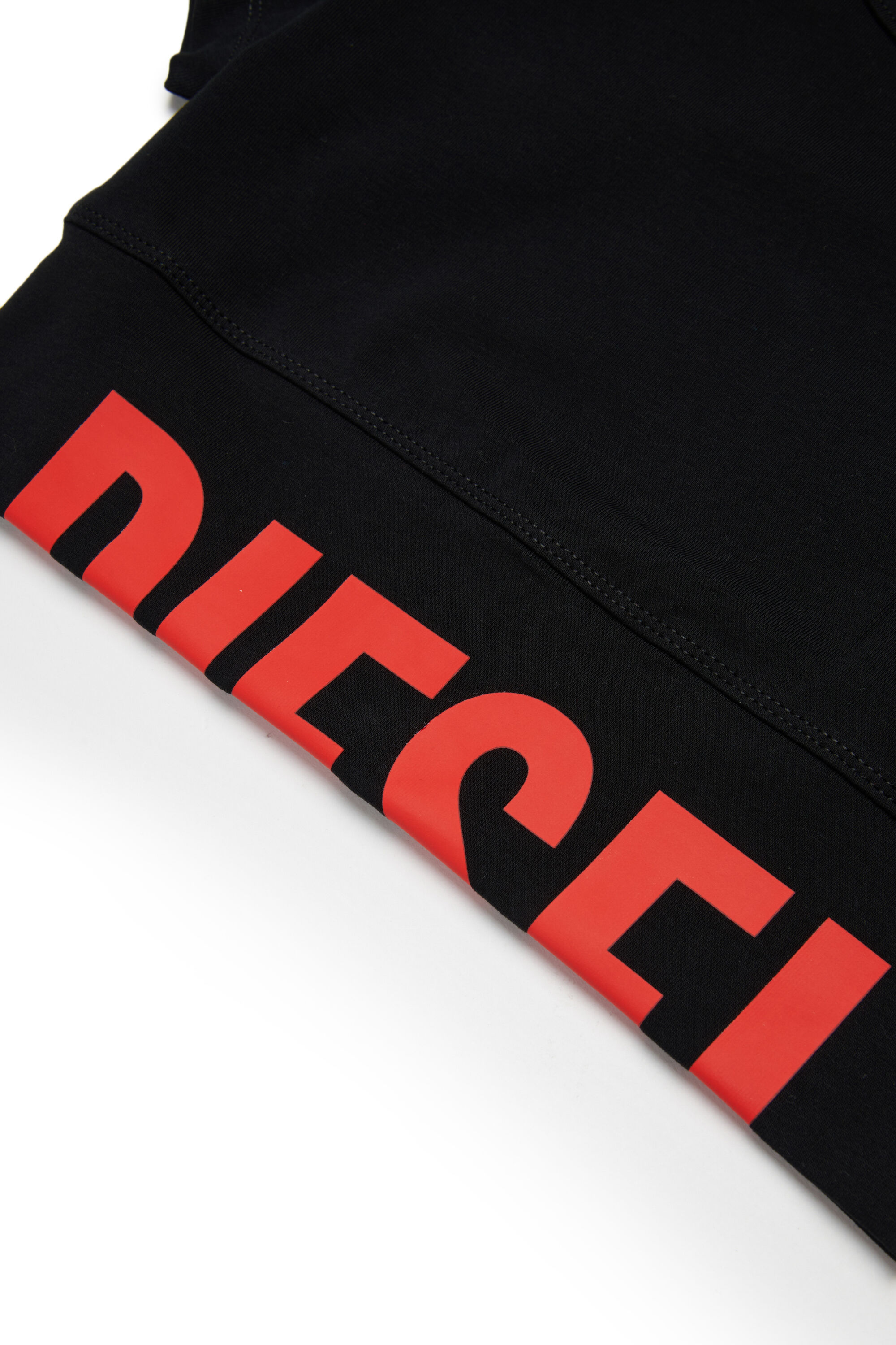 TCEFY, Black