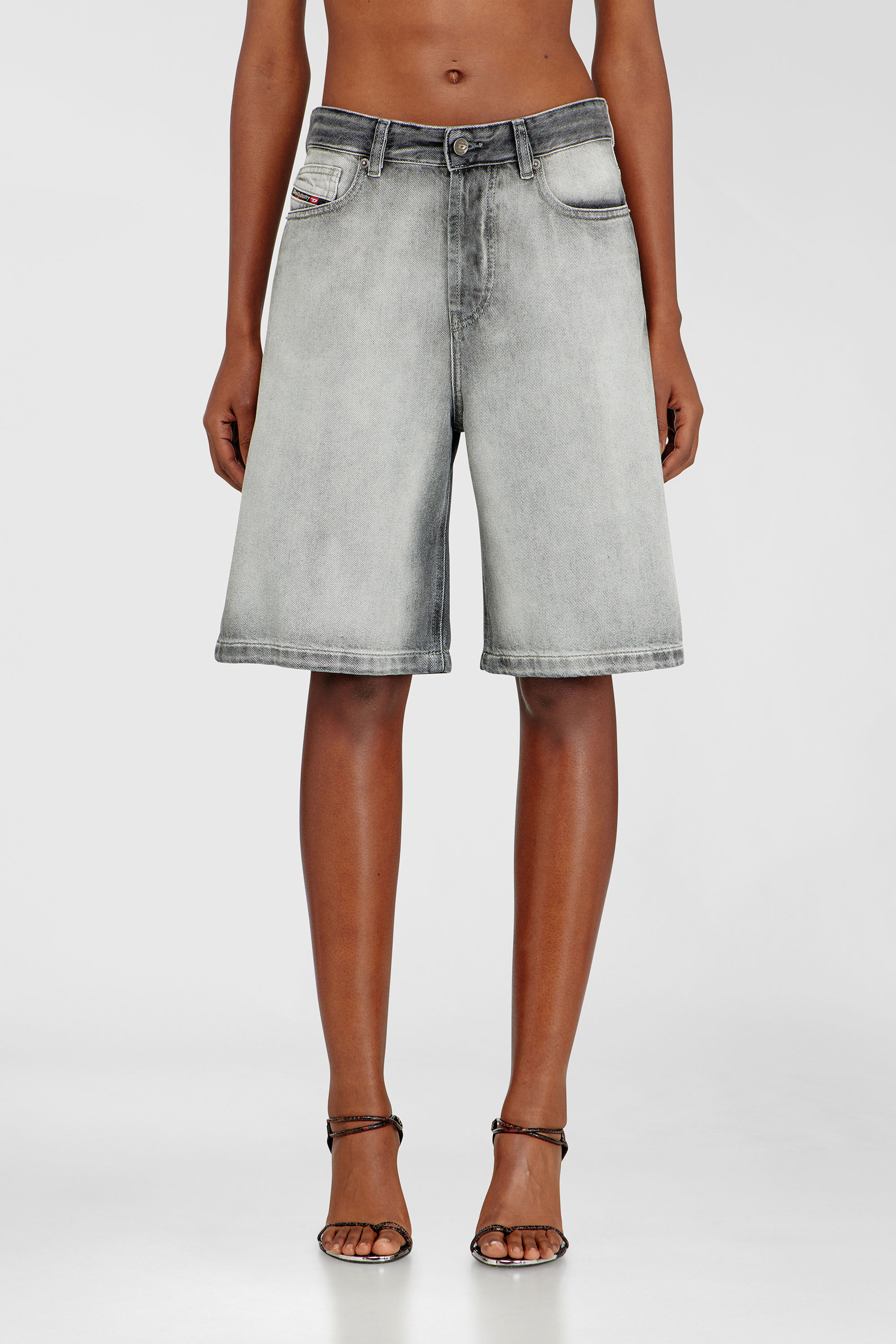 Diesel - DE-SIRE-SHORT-FSI, Woman's Shorts in soft skeleton denim in Grey - 3