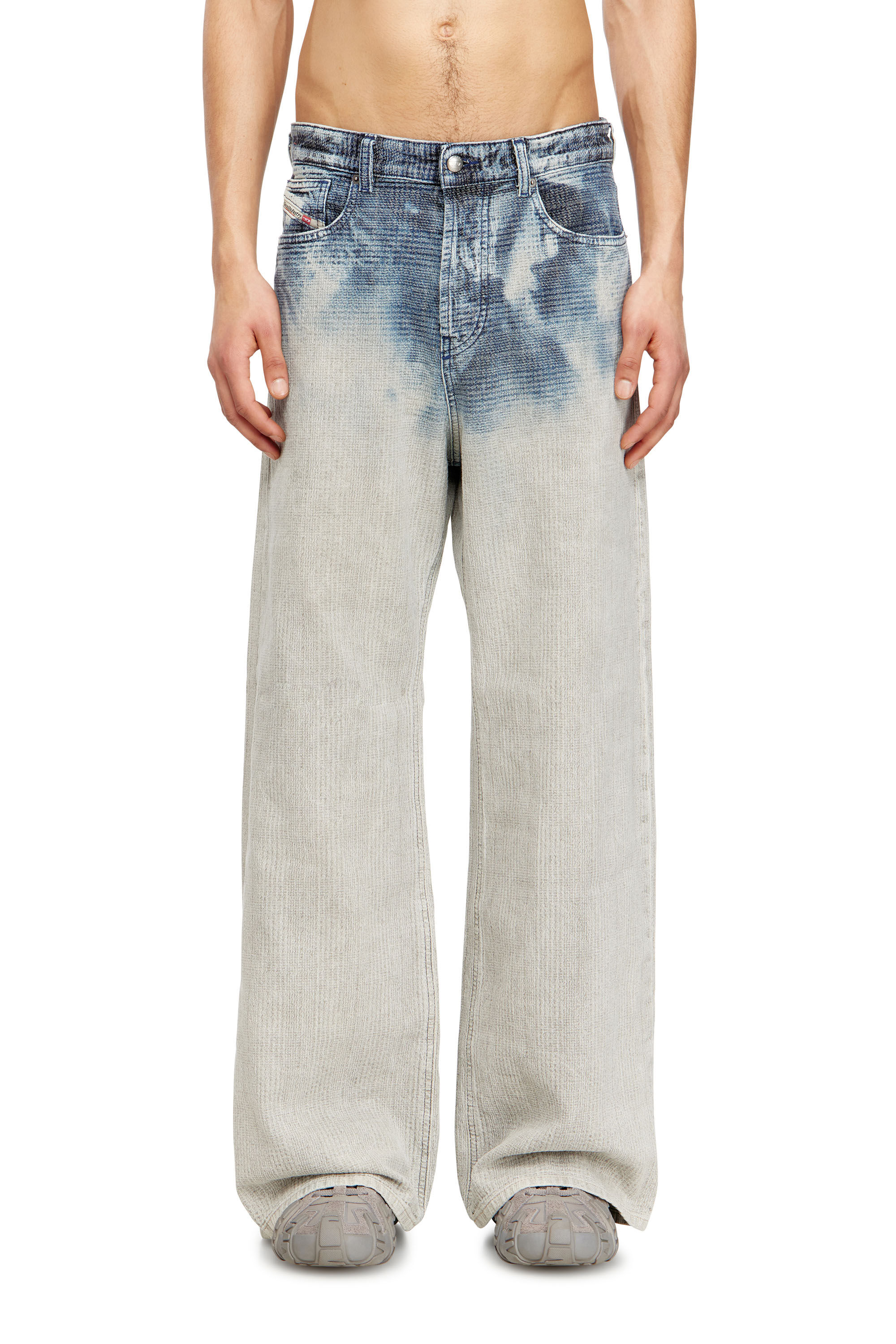 Diesel - Unisex's Relaxed Jeans 1996 D-Sire 09N93, Light Blue - 6