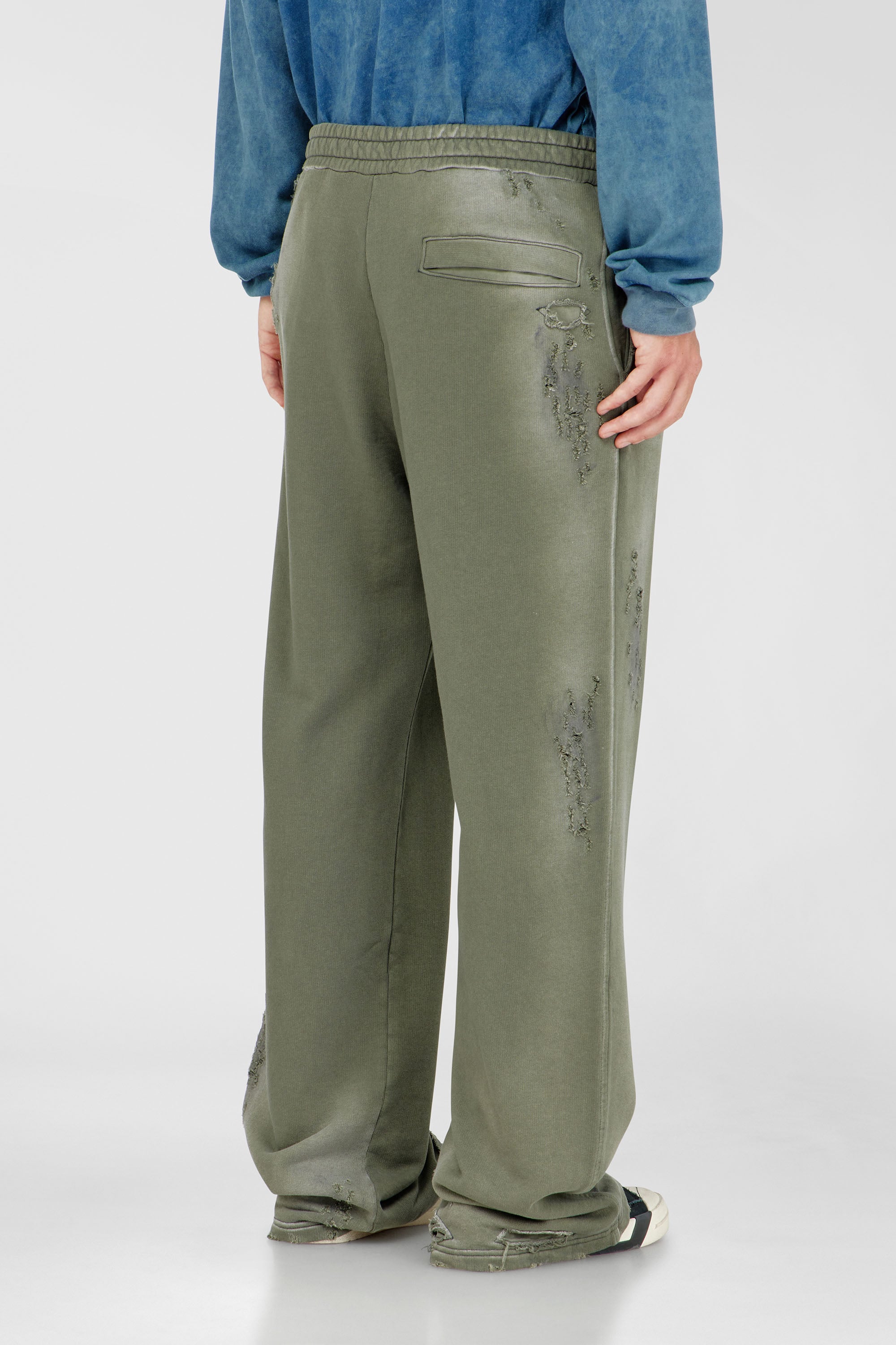 Diesel - P-KEITH, Man's Cotton sweatpants with destroyed effect in Military Green - 4