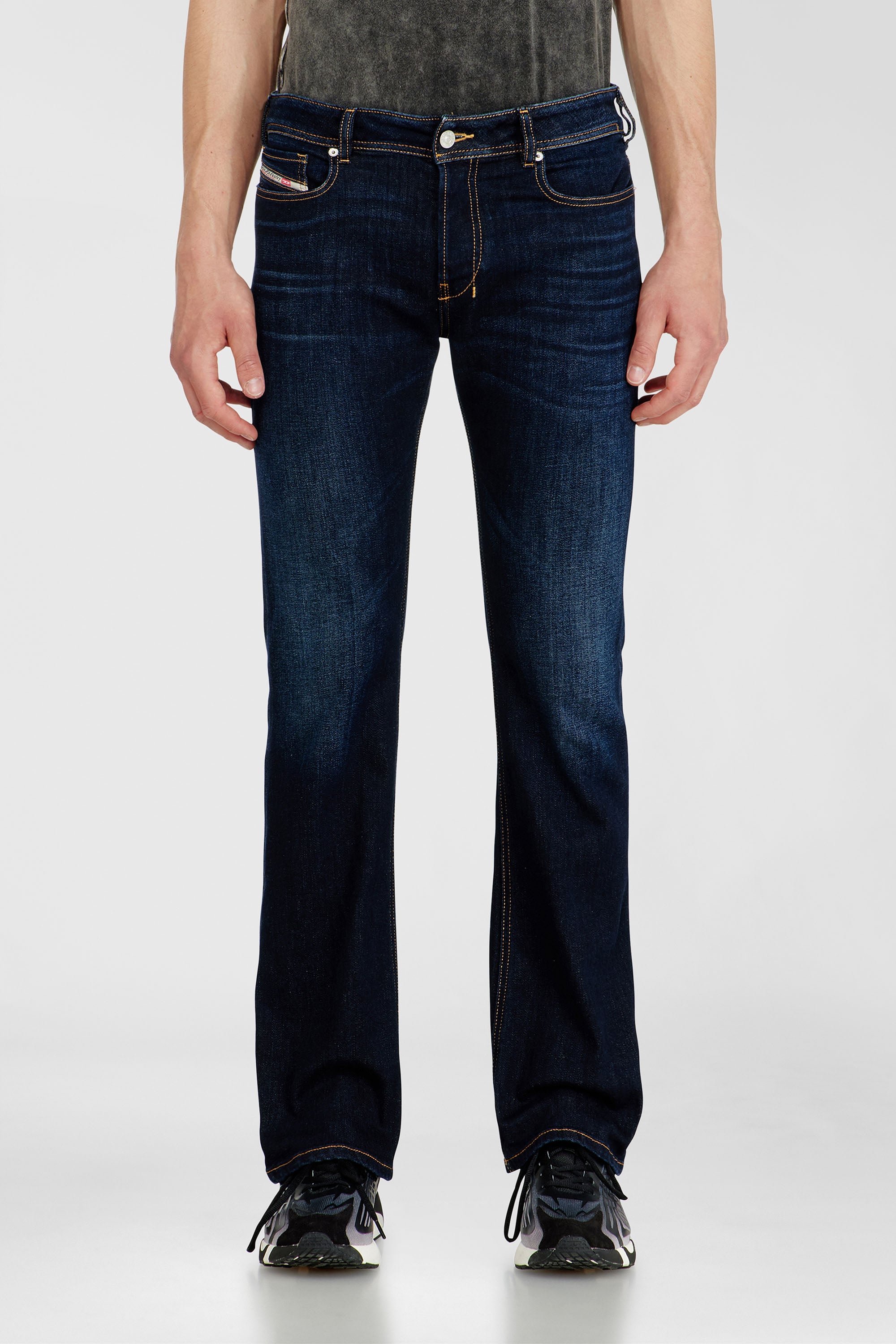 Diesel - Man's Bootcut Jeans 2007 Zatiny 09Q15, Dark Blue - 1