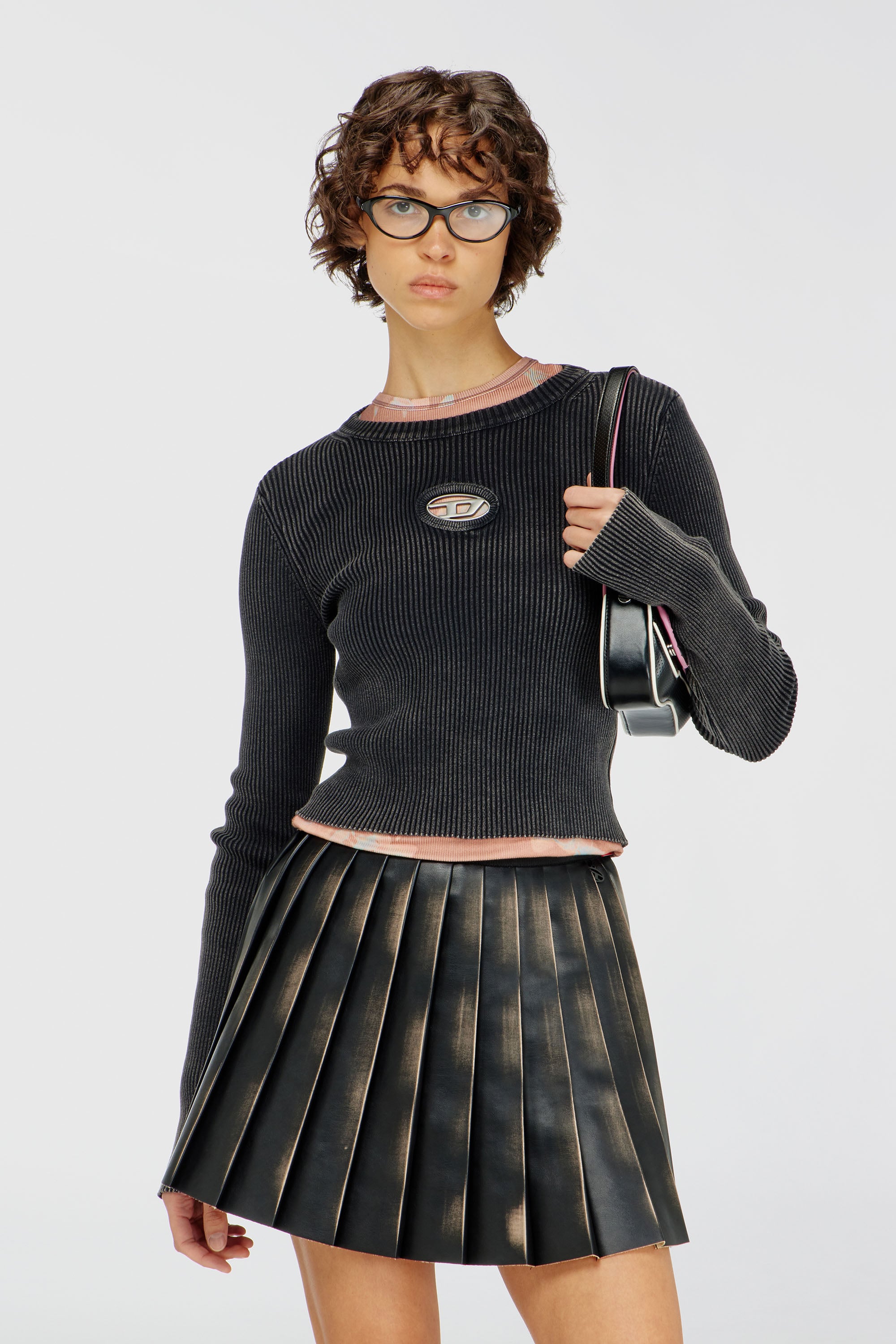 Diesel - M-ANCHOR-A, Woman's Cropped jumper with cut-out logo in Black - 3