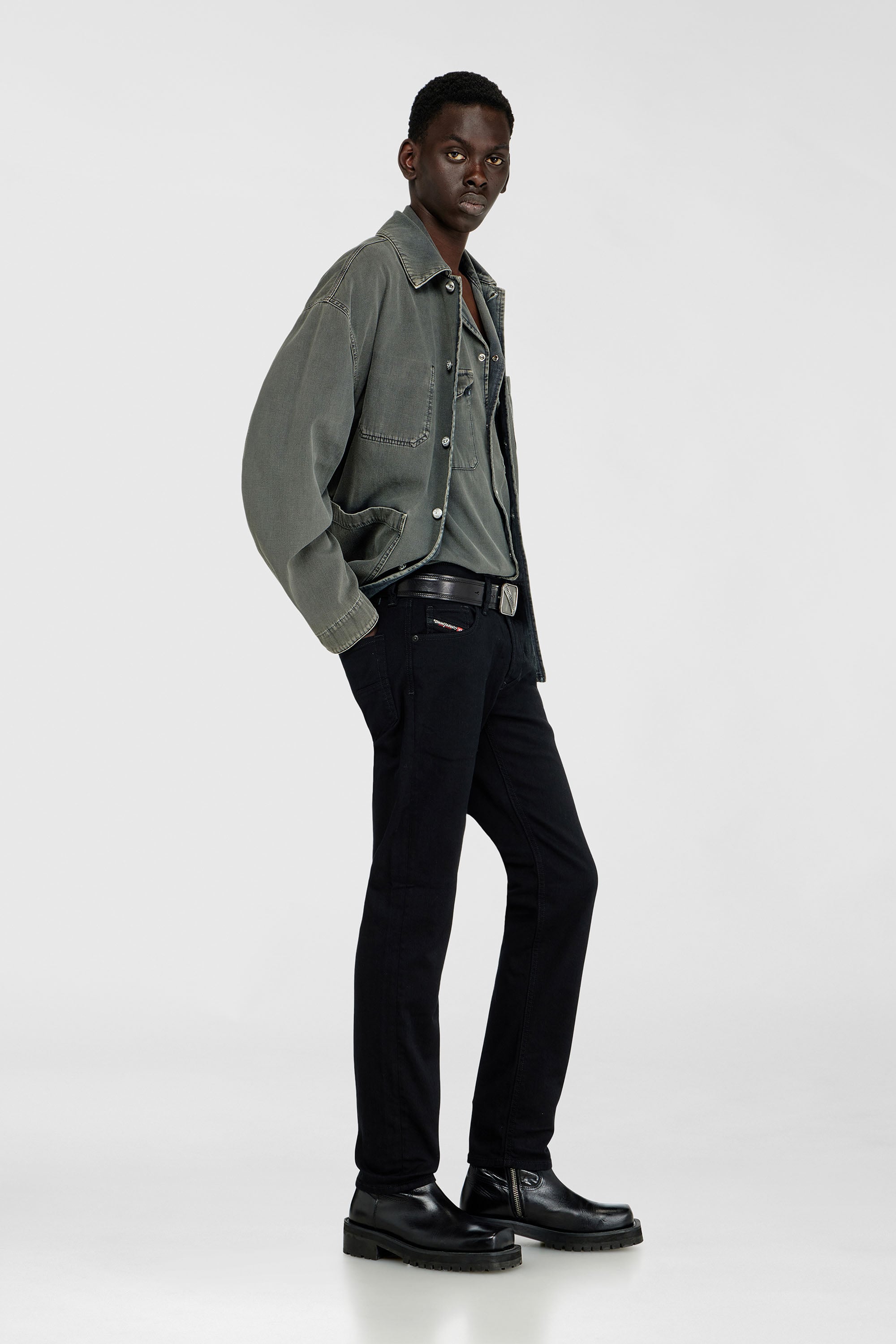 Diesel - Man's Regular Jeans 1986 Larkee-Beex 0688H, Black/Dark grey - 2