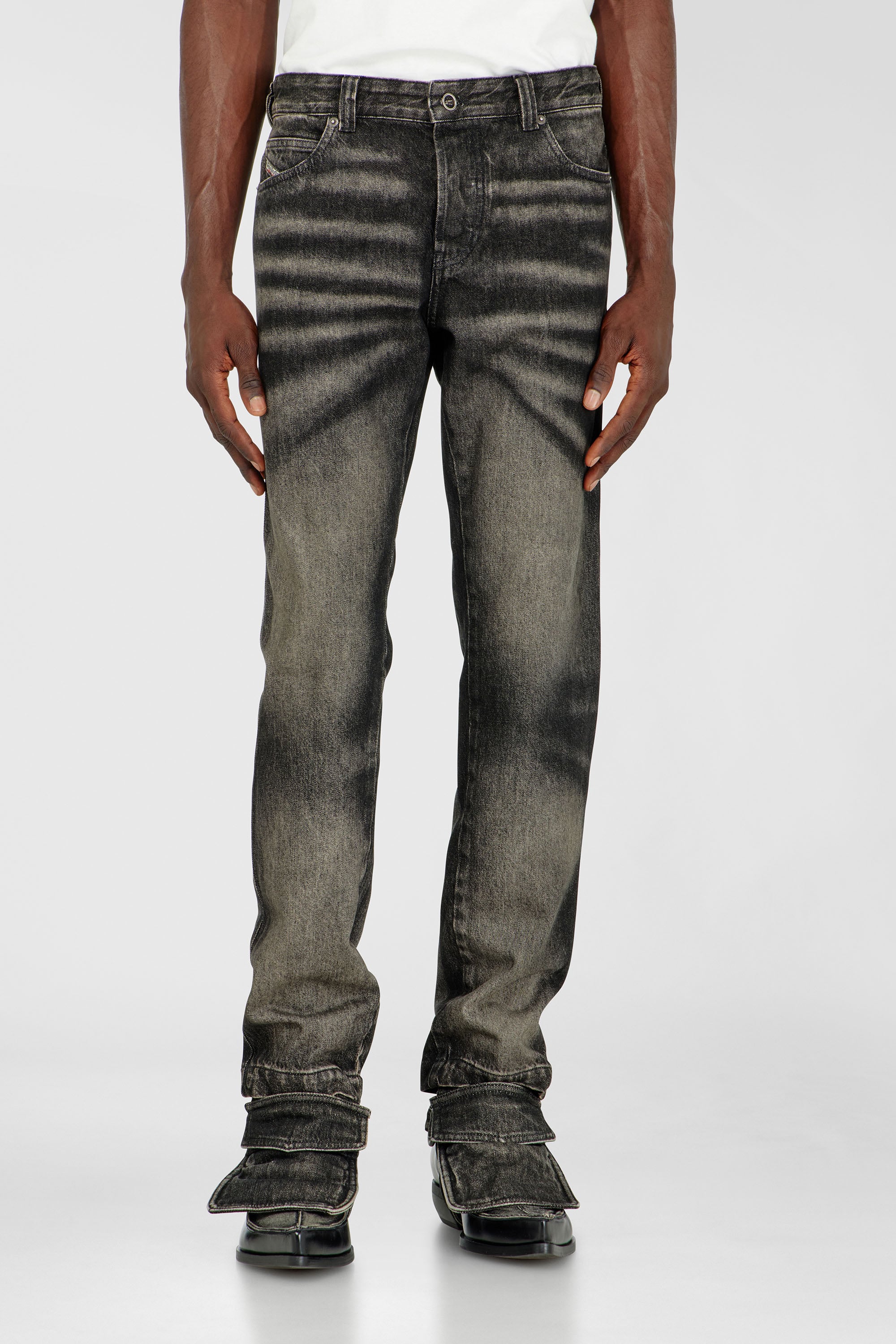 Diesel - Man's Slim Jeans D-Ghetvyl 09R33, Black/Dark grey - 1