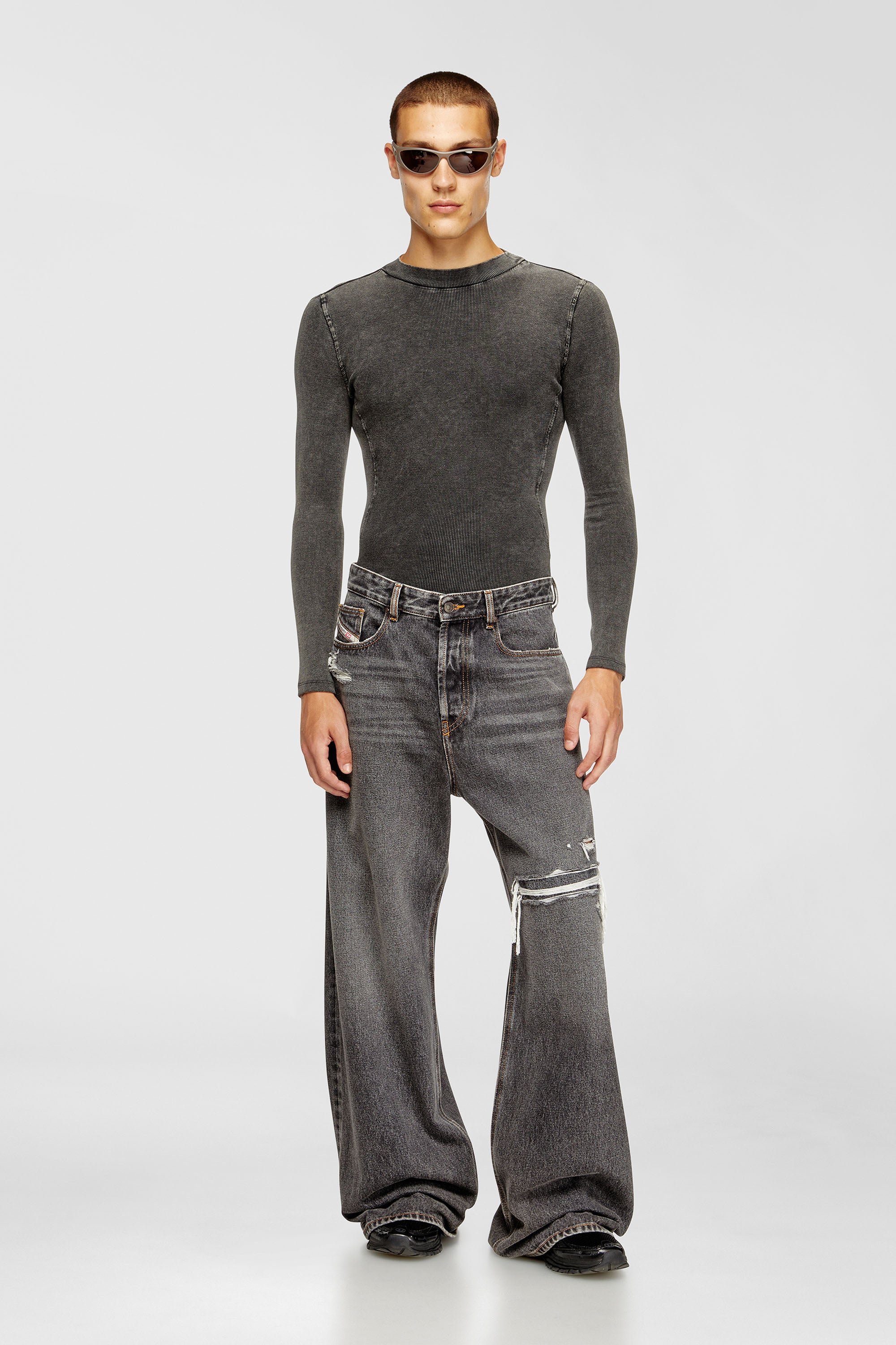 Diesel - Man's Relaxed Jeans D-Rise 007F6, Black/Dark grey - 2