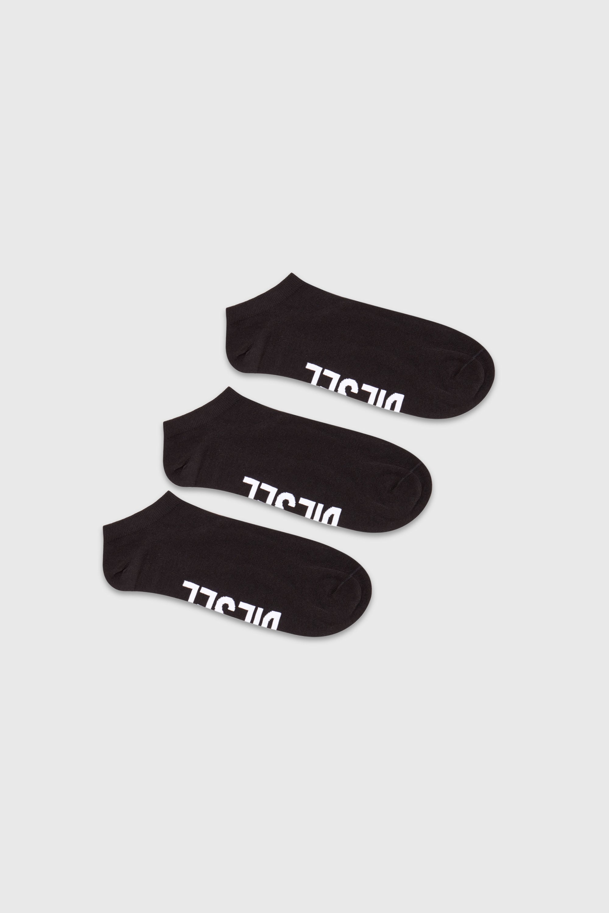Diesel - SKM-GOST-THREEPACK, Man's Three-pack low-cut logo instep socks in Black - 1