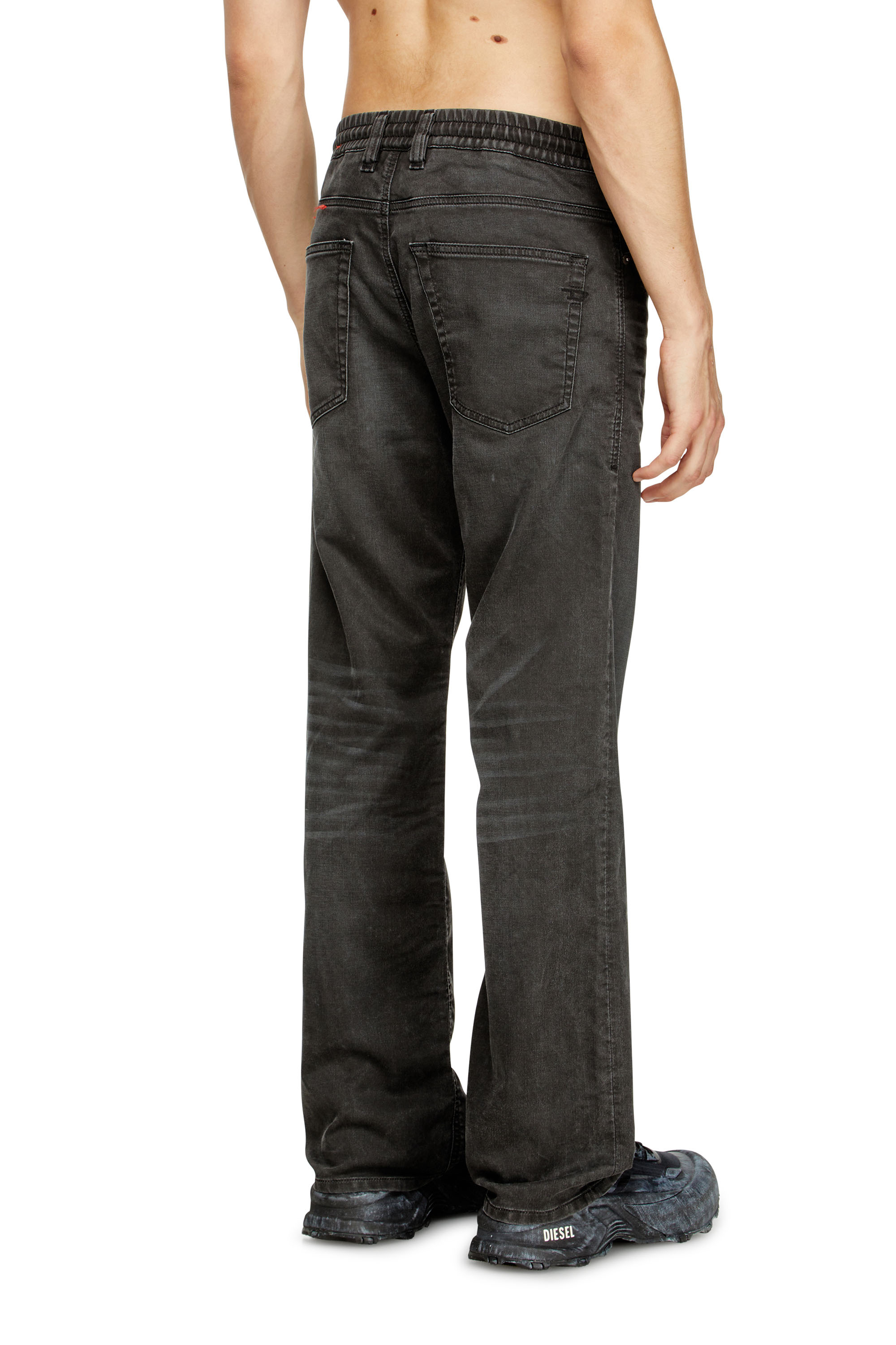 Diesel - Man's Relaxed 2080 D-Reel Joggjeans® 09J75, Black/Dark grey - 4