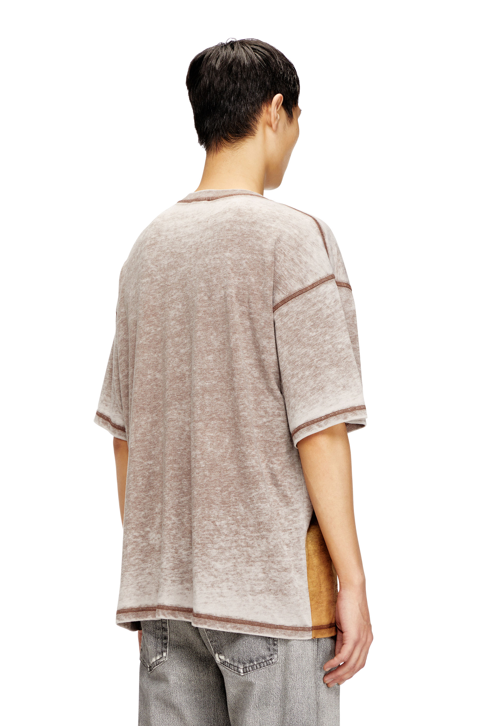 Diesel - T-BOXT-V12, Man's Relaxed T-shirt with print and studs in Light Brown - 4