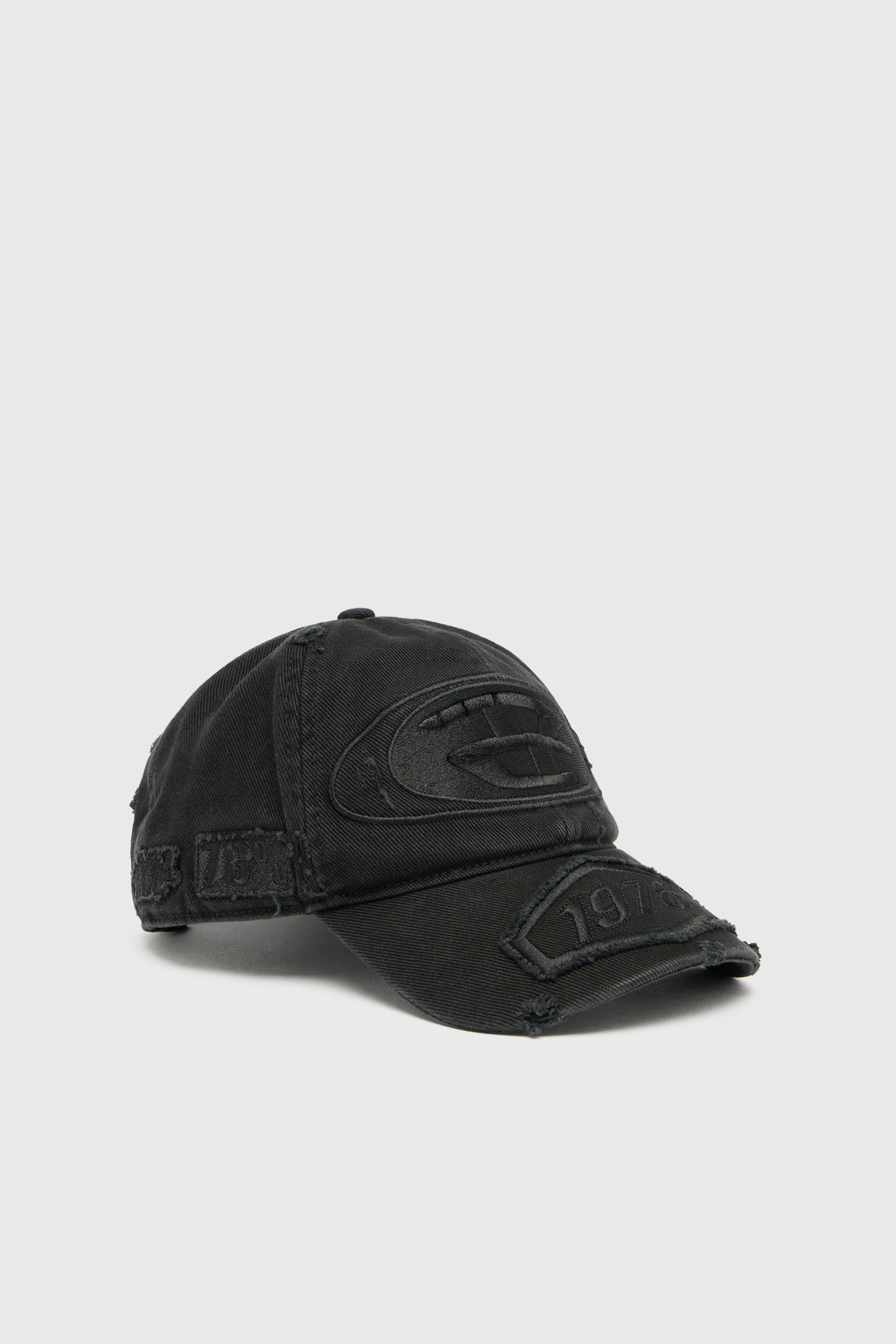 Baseball cap with embroidered patches