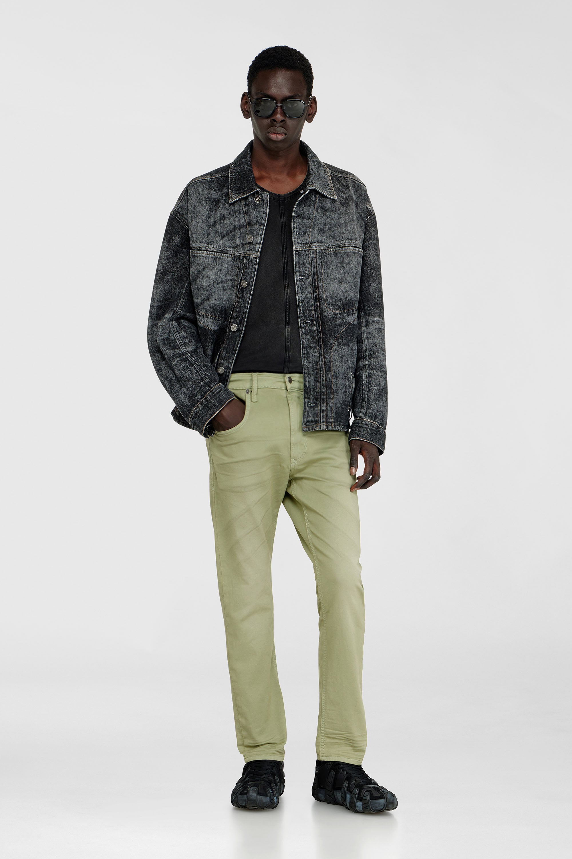 Diesel - Man's Regular 2032 D-Krooley-BW Joggjeans&reg; 0670M, Olive Green - 2