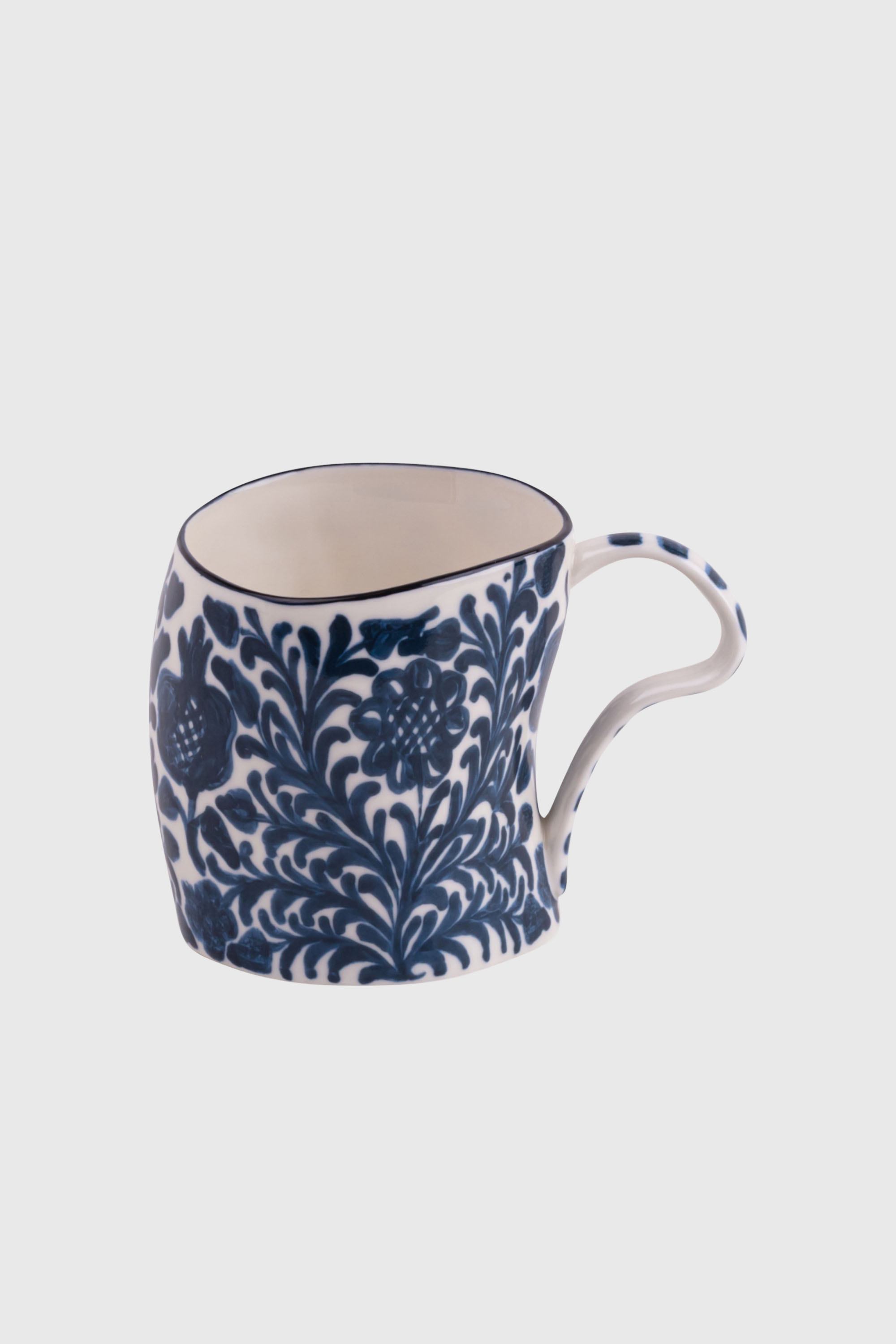 Porcelain mug
