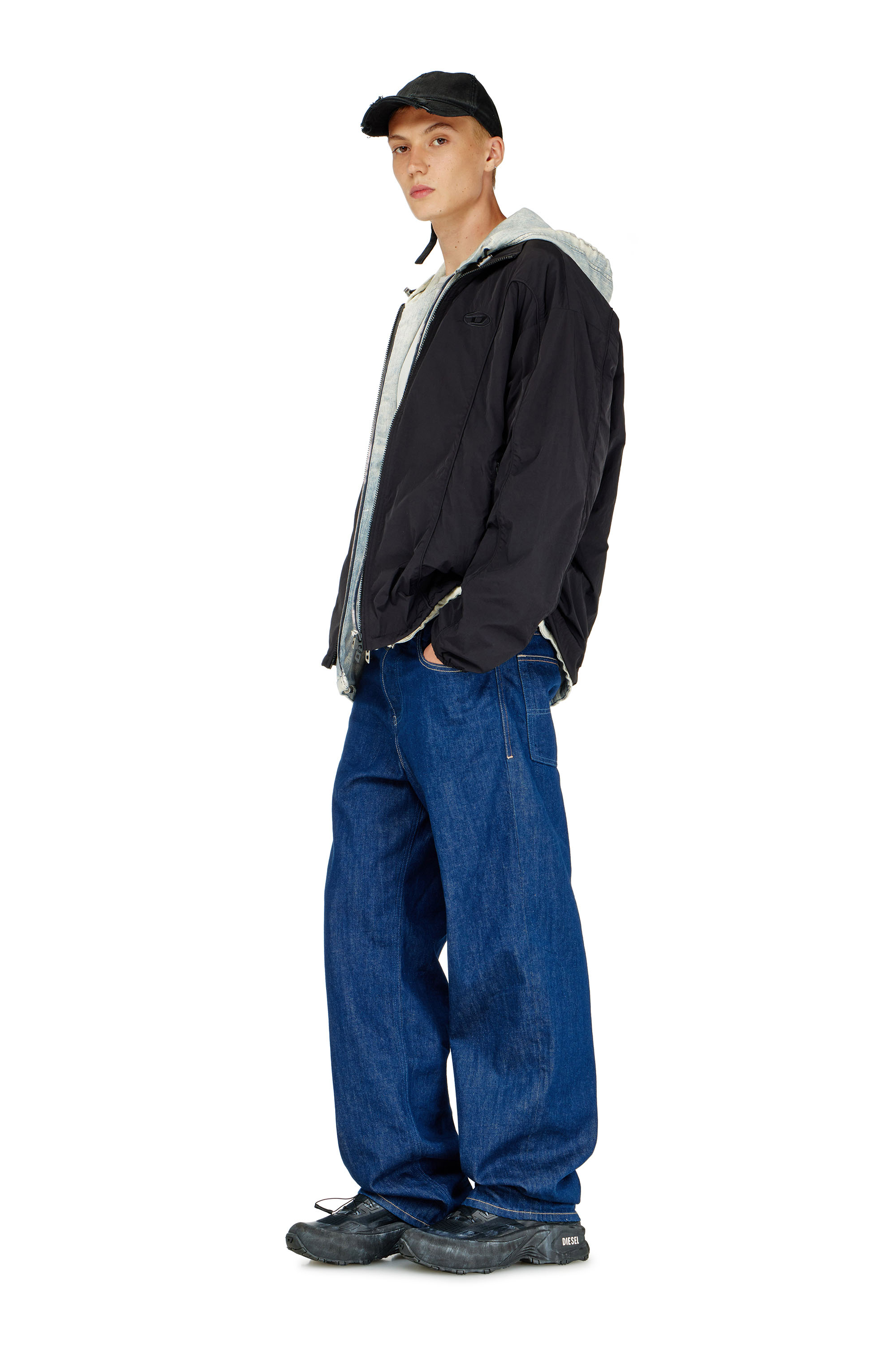 J-FIVE-WRD-AKAD