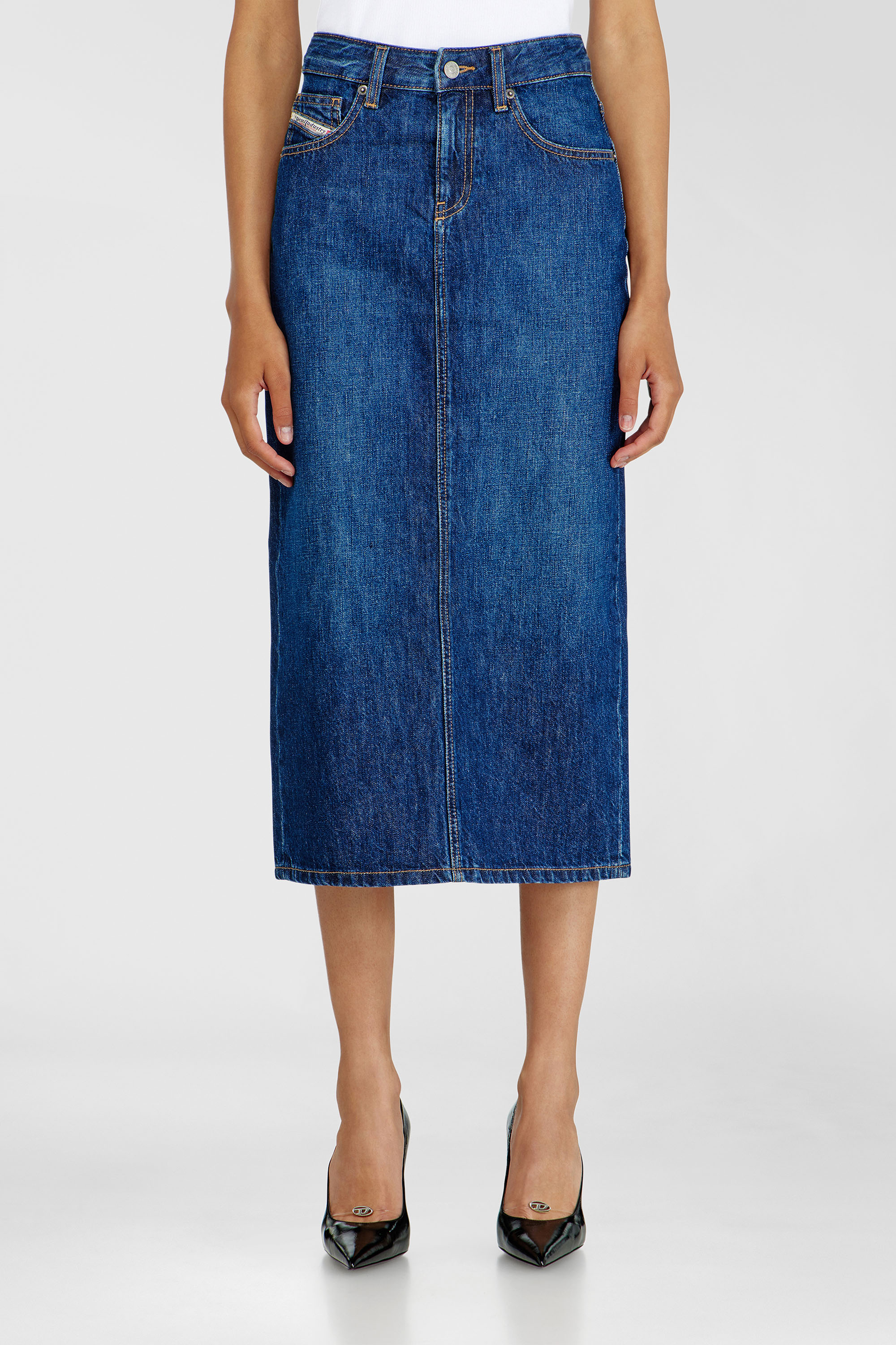 Diesel - DE-SKYE-D, Woman's Denim midi skirt in Medium blue - 2