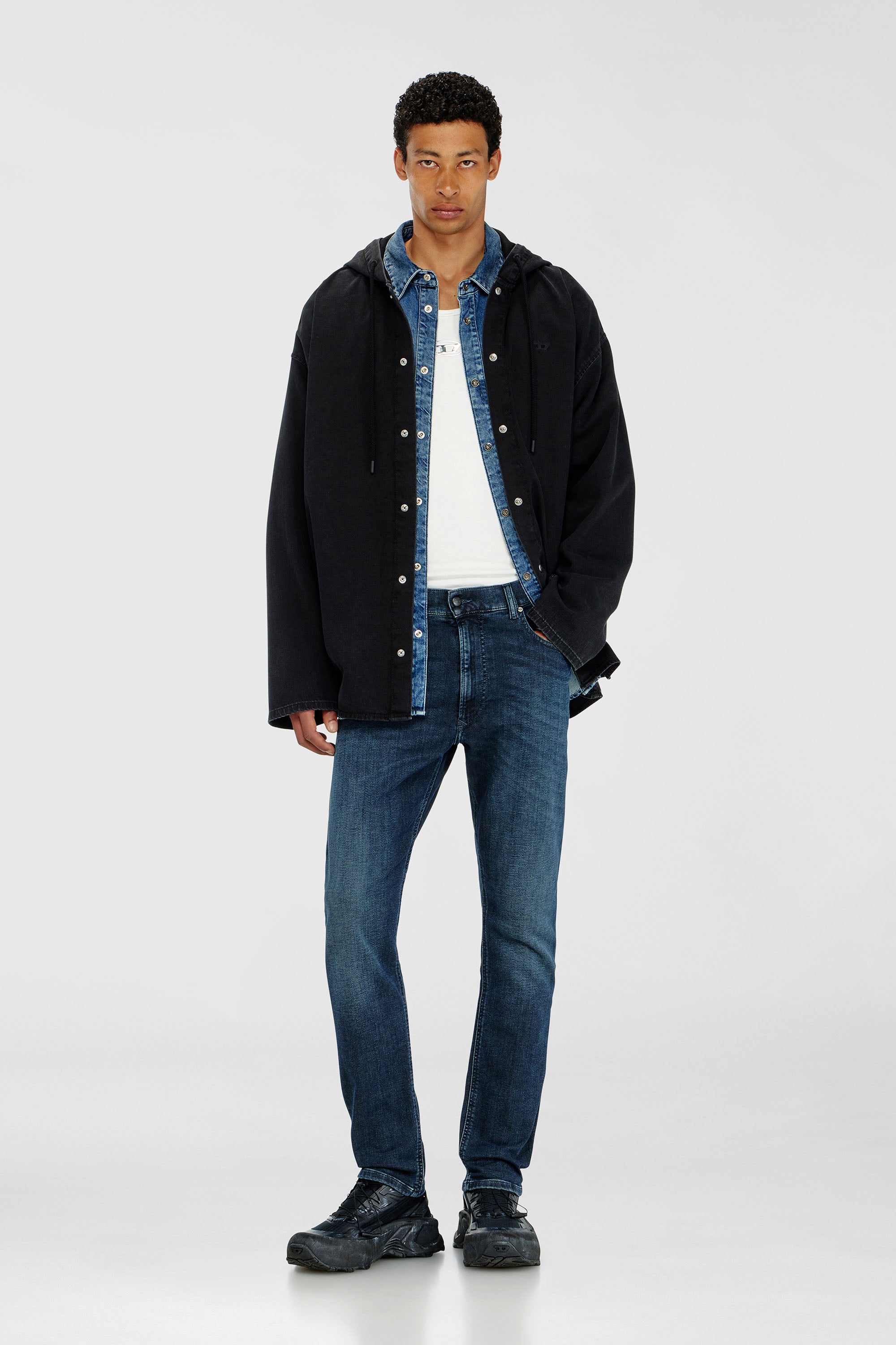 Diesel - Man's Regular 2032 D-Krooley-BW Joggjeans&reg; 09P94, Dark Blue - 2
